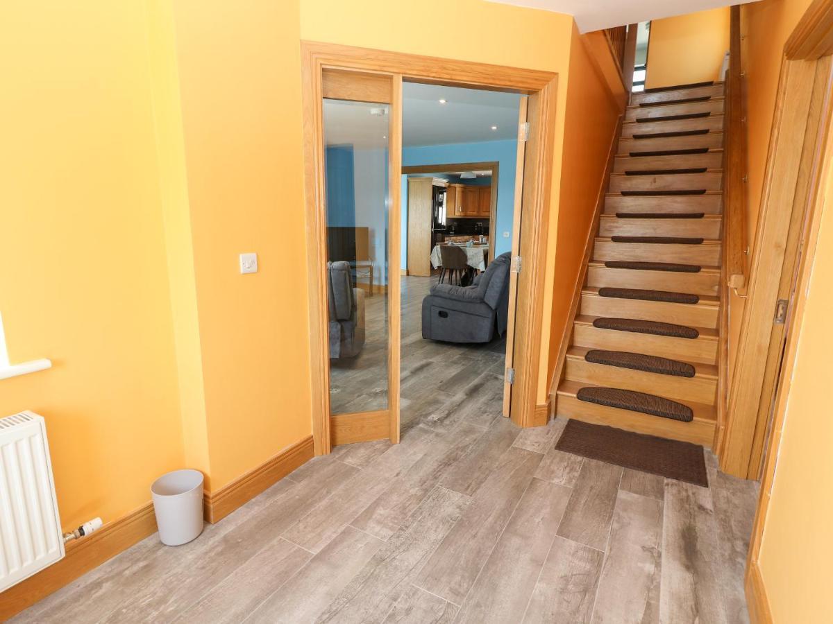 Lack Cottage Трали Экстерьер фото