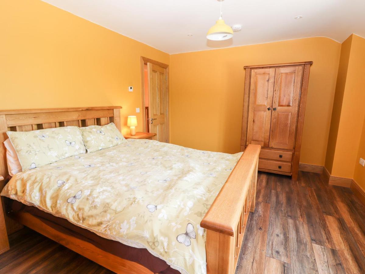 Lack Cottage Трали Экстерьер фото